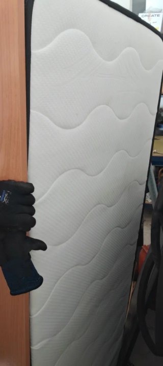 Cama doble estructura metálica y madera