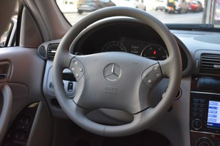Mercedes-Benz Clase C 2005