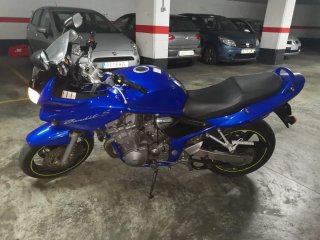 Suzuki Bandit 600F Carburación Azul