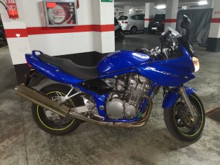 Suzuki Bandit 600F Carburación Azul