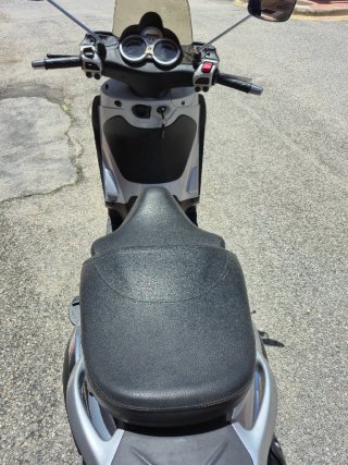 Piaggio Beverly 125cc Maxi Scooter
