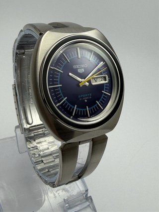 Seiko 5 Sports Automático 6319-8070