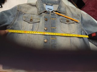 Chaqueta vaquera corta celeste desgastado Talla L