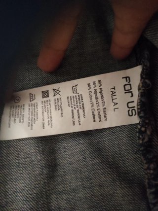 Chaqueta vaquera corta celeste desgastado Talla L