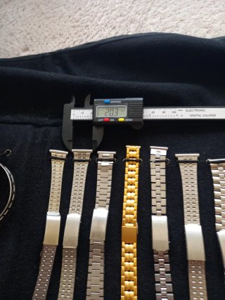 Pulseras de reloj nuevas