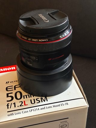 Canon EF 50mm f/1.2L USM