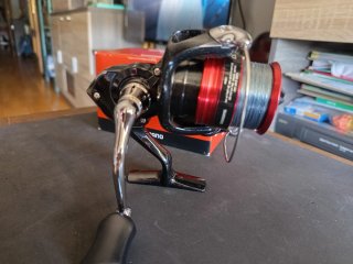 Carrete de pesca Shimano Sienna