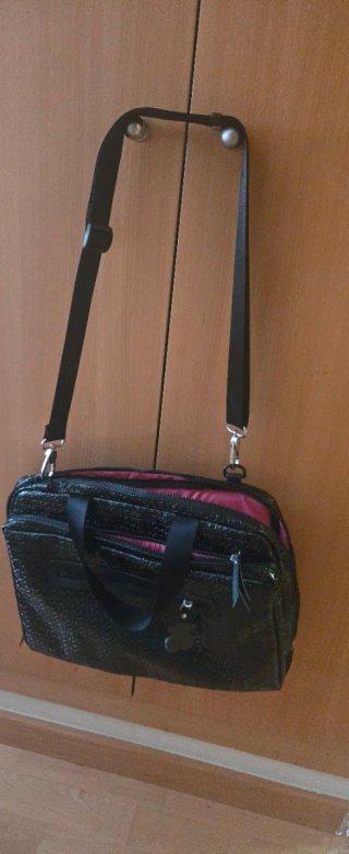 Maletín Portadocumentos Charol Negro marca Tous