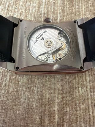 Maurice Lacroix PT 6197 Reloj Cronógrafo. Correa?