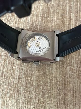 Maurice Lacroix PT 6197 Reloj Cronógrafo. Correa?