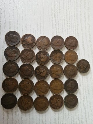 21 monete da 10 centesimi ape