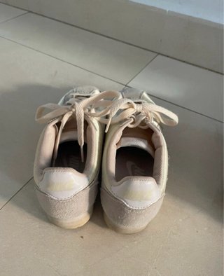 Zapatillas Nike Cortez Mujer Beige/Gris