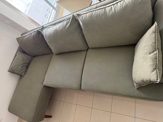 Sofá chaise longue verde