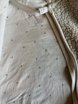 Mono overall invierno bebé con capucha