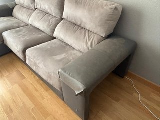 Sofá chaise longue tela y polipiel