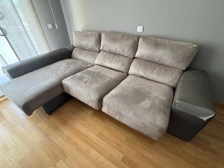 Sofá chaise longue tela y polipiel