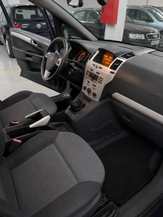 Opel Zafira 2008