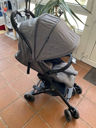 Silla de paseo Maxi Cosi Lara2