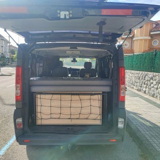 Furgoneta Opel Vivaro camper 2008