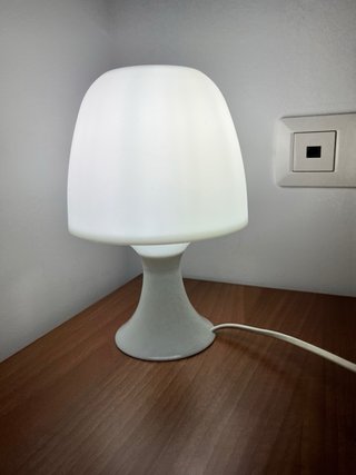 2 Lámparas de Mesa Blancas
