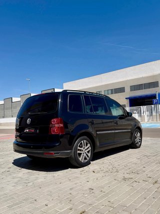 Volkswagen Touran 2010 7 plazas garantía año