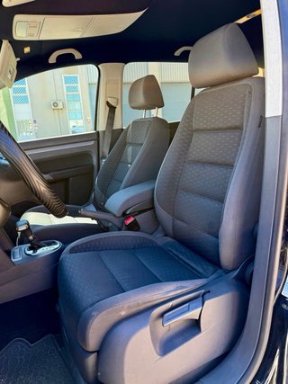Volkswagen Touran 2010 7 plazas garantía año