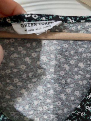 Vestido fluido estampado flores