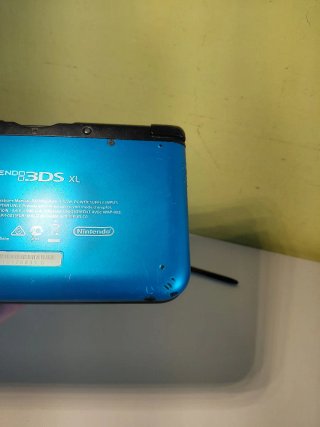 Nintendo 3DS XL Blu Nero con caricatore e pennino