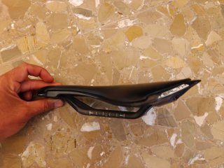 Sillín Pro Stealth Carbono