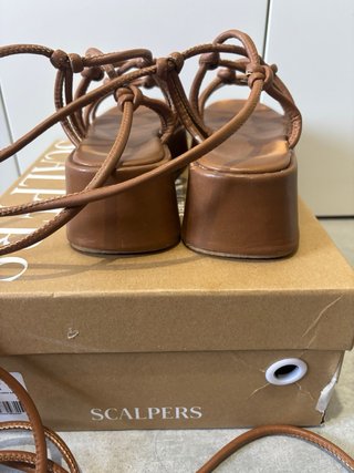 Sandalias plataforma Scalpers marrones talla 36