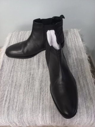 Botines de piel auténtica negros
