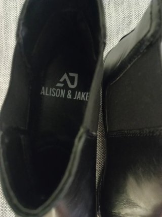 Botines de piel auténtica negros