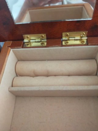 Joyero musical clásico madera