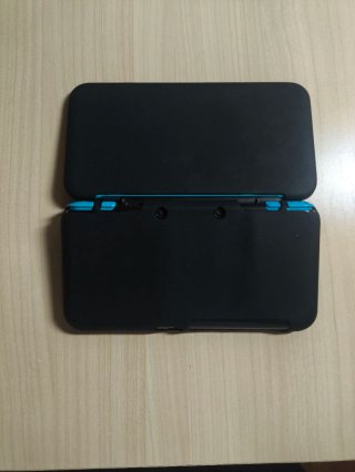 Nintendo 2DS XL Negra y Turquesa