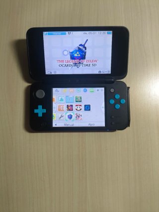 Nintendo 2DS XL Negra y Turquesa