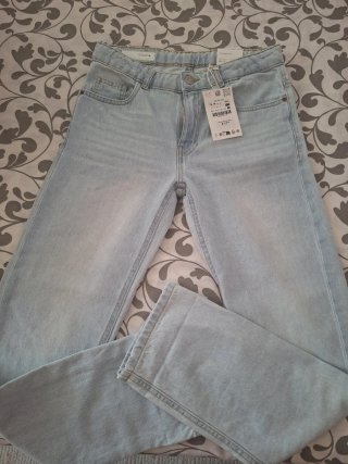 Pantalones vaqueros Zara talla 14