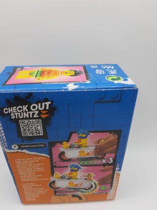 LEGO City 60333 - Bañera Stuntz senza aprire