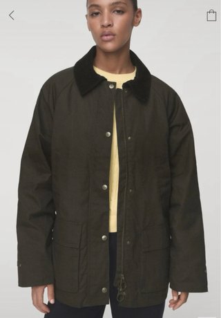 Chaqueta Mango verde estilo Barbour