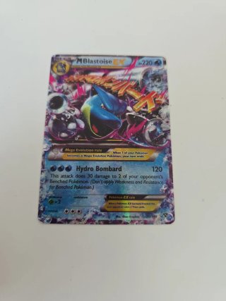 Carta Pokémon Charizard V 220 HP