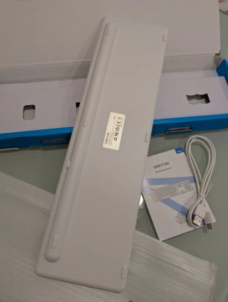 Teclado Bluetooth Omoton KB515