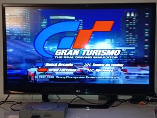 PlayStation 1 + Accesorios + Juego Gran Turismo