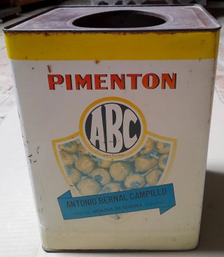 Antigua lata Pimentón ABC Antonio Bernal