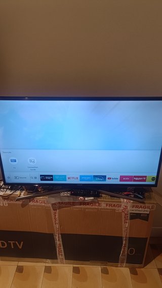 40" Samsung Serie 6 TV - versión UK