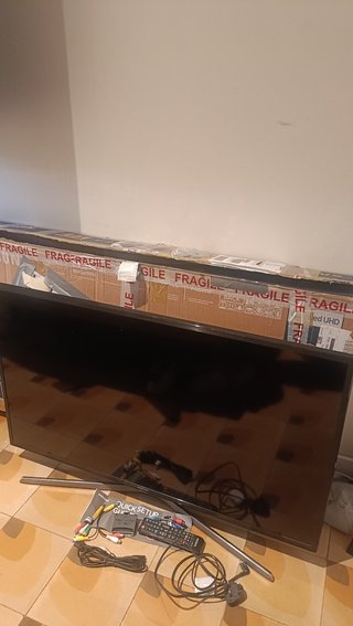 40" Samsung Serie 6 TV - versión UK