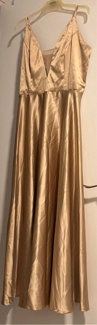 Vestido de fiesta dorado