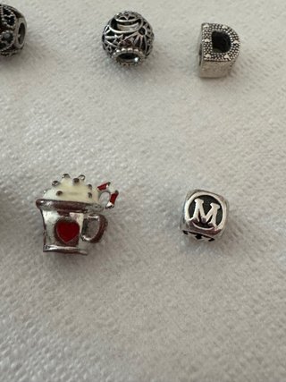 Pulseras y Charms Pandora Plata, precio por unidad
