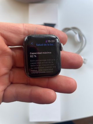 Apple Watch SE 40mm Negro con Caja