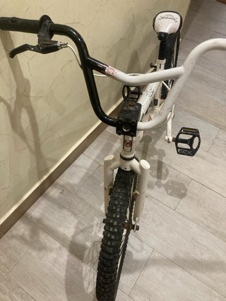 Bicicleta BMX Monty Blanca