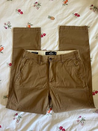 Pantalón recto Hollister marrón