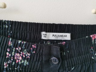 Falda floral Pull&Bear Talla M